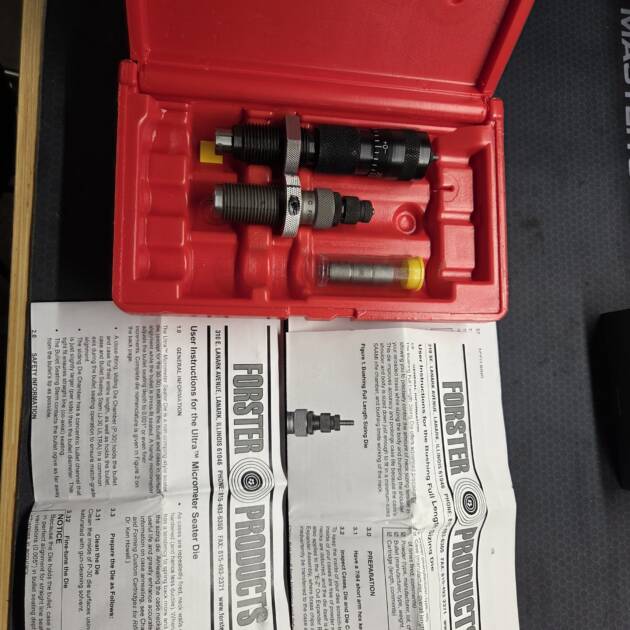  6 Dasher - Forster Ultra micrometer seater and FL bushing die set